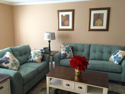2Bedroom with Den and 2BA 4 Blocks to Santa Monica Beach - Housity