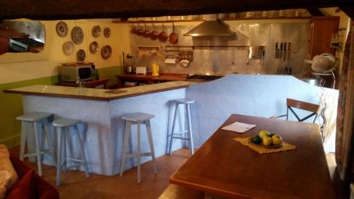 Cheap Chic Farm - Housity