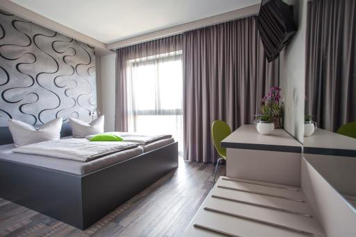 Hotel Eulensteins - Hizvo