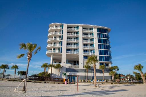 South Beach Biloxi Hotel & Suites - Housity