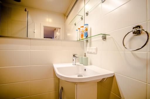 Central apartments by Kovee - Housity