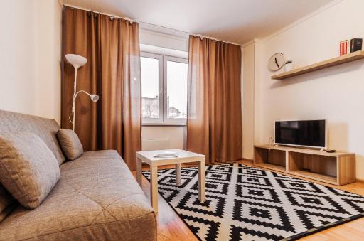 Pskov city apartments laghiernaia 5a - Housity