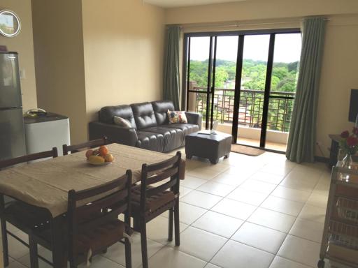Spacious Condo Unit - The Redwoods Novaliches, QC, Philippines - Hizvo