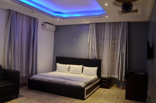 House X - Housity