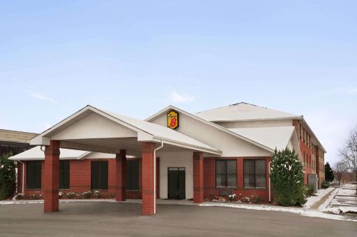 Super 8 by Wyndham S Jordan/Sandy/Slc Area - Housity