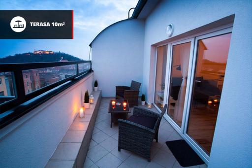 Haas Apartments Stojanova with Parking - Housity
