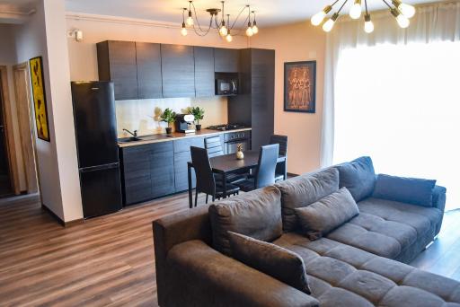 Wood Central Apartment - Housity