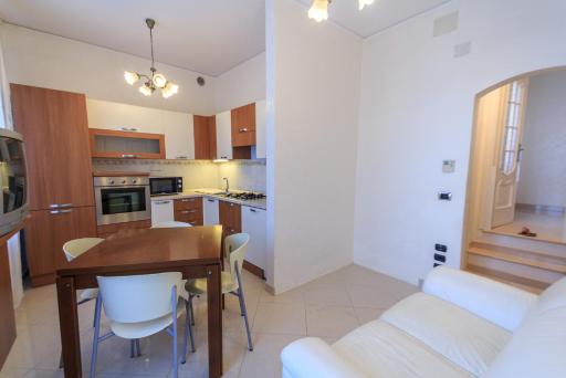 Appartamento a 30 metri dal mare - Housity