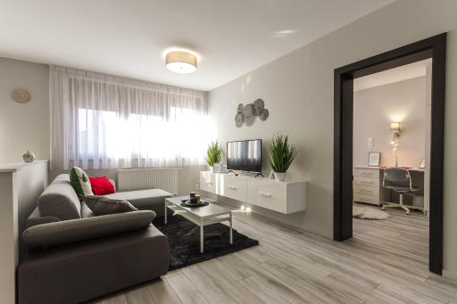 Grey Suites Pécs - Housity