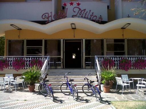 Hotel Milton - Housity