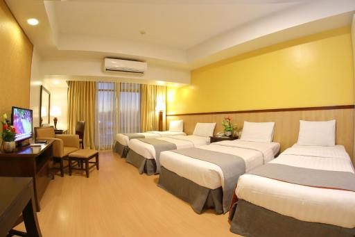 The Malayan Plaza Hotel - Housity