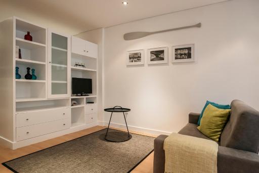 Ria 43 - Housity