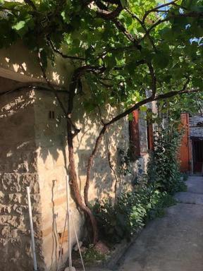Fontaine-de-Vaucluse : maison avec vues - Housity
