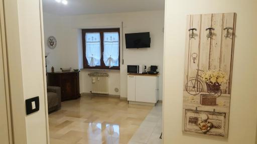 Casa della nonna per voi parcheggio gratuito condizionatore portatile CIR 0052 - Hizvo