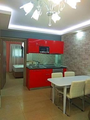 Iros Apartment - Housity