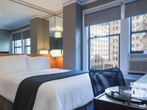 Hotel Max - Housity