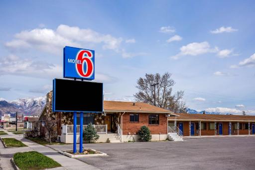 Motel 6 Tremonton, Utah - Housity