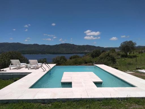 Un Buen Lugar - Housity