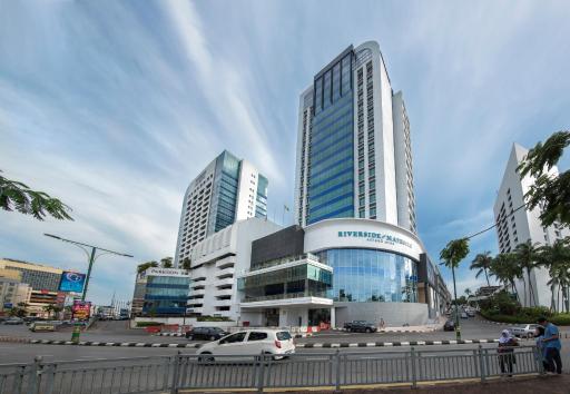 Astana Wing - Riverside Majestic Hotel - Housity