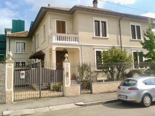 Re Monza appartamenti in villa comodi per Milano - Housity