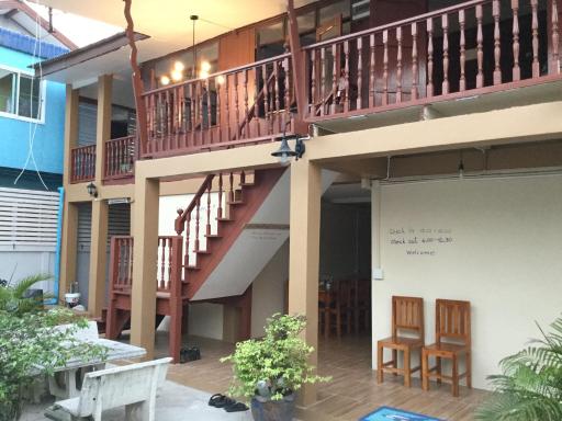 Siriwal Guesthouse - Housity