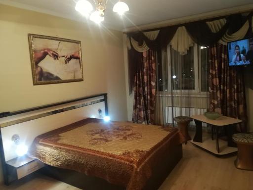 Apartment on Sergeya Uskova 3 - Housity