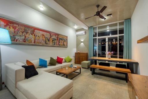 Hikka Hill Loft - Housity