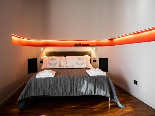 Carlotta Station Suite - Housity