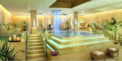 Nobu Hotel at Caesars Palace - Housity