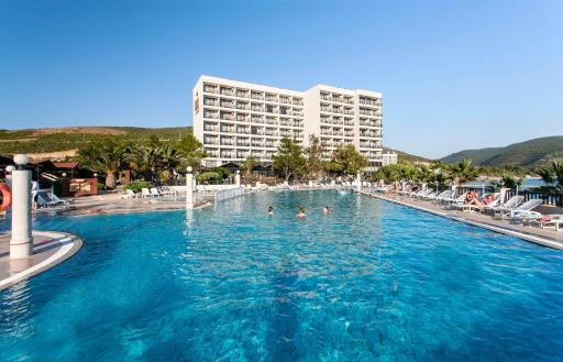 Tusan Beach Resort - All Inclusive - Housity