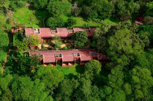 Amboseli Serena Safari Lodge - Housity