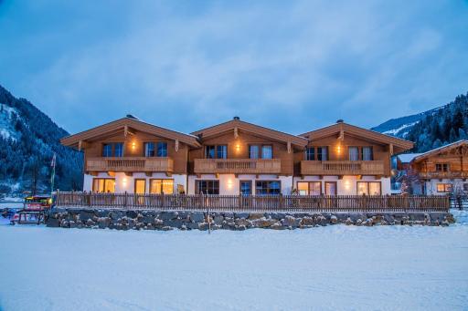 Chalets Hotter - Ferienhaus mit E-Ladestation - Housity