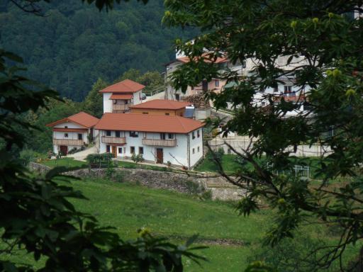 Apartmaji Nena - Housity