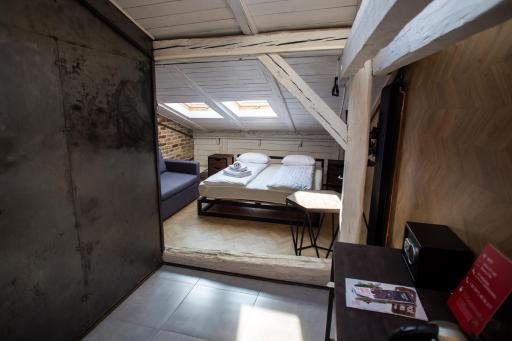 Vysoka Khata 4 - Housity