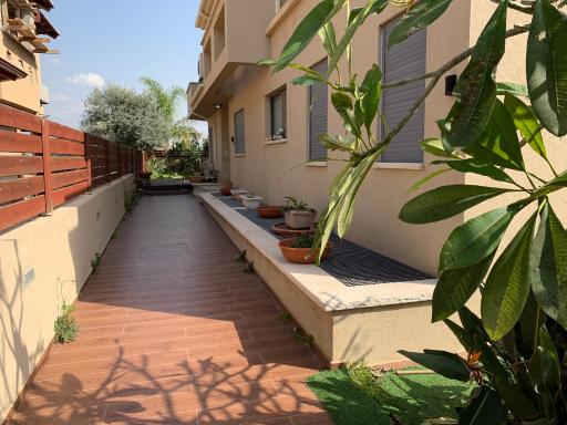 Prince Palace in the Village Kefar Yona - Housity