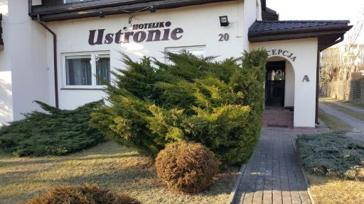 USTRONIE - Housity