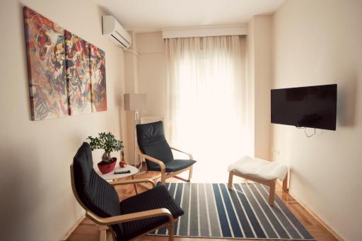 New Stylish and Cozy House near Metro Station - Housity