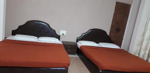 Strawberry Country - Housity