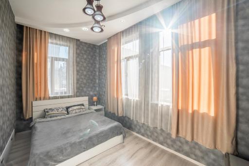 Old City Point - Housity
