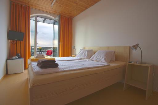 Labe Aréna Račice - Housity