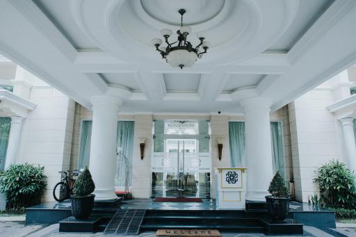 Adhiwangsa Hotel - Housity