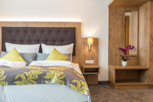 Hotel Haunstetter Hof Augsburg - Housity