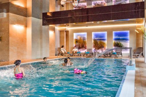 Apartamenty Sun & Snow Kołobrzeg Resorts z basenem - Housity