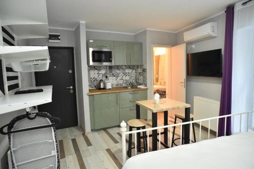 Heights Accommodation City Center - Housity
