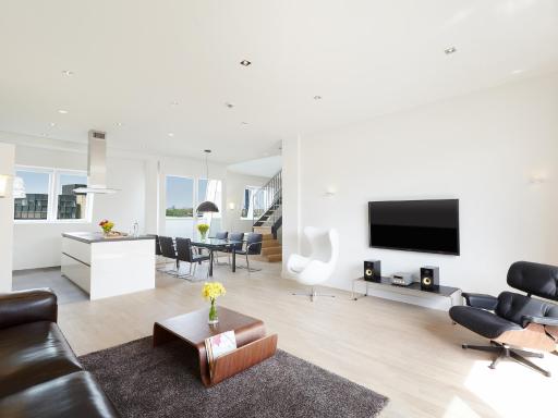 The Red Apartments - Housity