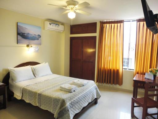 Hotel Torontel - Housity
