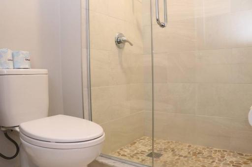 A Stylish Stay w/ a Queen Bed, Heated Floors.. #35 - Housity