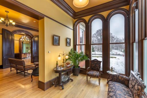Steele Mansion Inn & Gathering Hub - Housity