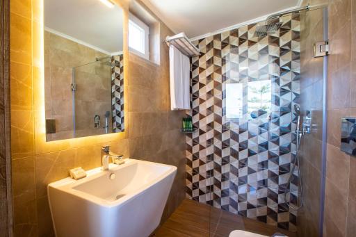 Kastro Apartments - Housity