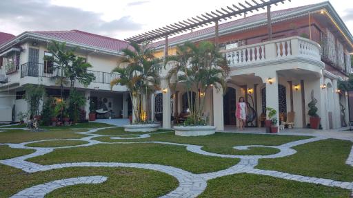 Casa Familya - Housity
